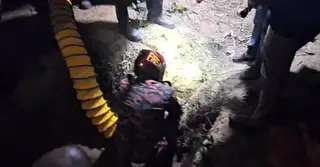 চট্টগ্রামে নলকূপের গর্ত থেকে উদ্ধার শিশুটিকে মৃত ঘোষণা